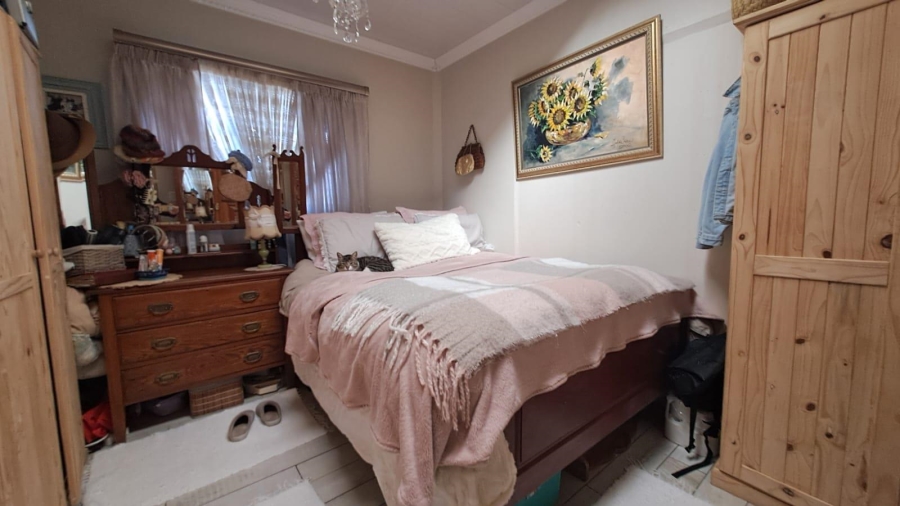 3 Bedroom Property for Sale in Gordons Bay Village Western Cape